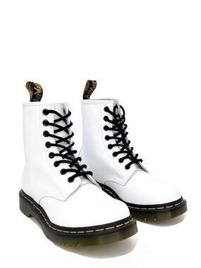 New Dr. Martens 1460 Softy T Leather Lace-Up Boots White Women’s Size 6 Docs dm